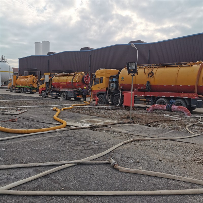 开福污水池清理