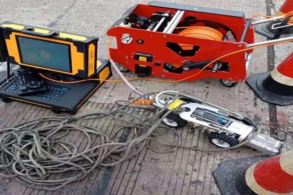 开福CCTV管道检测机器人